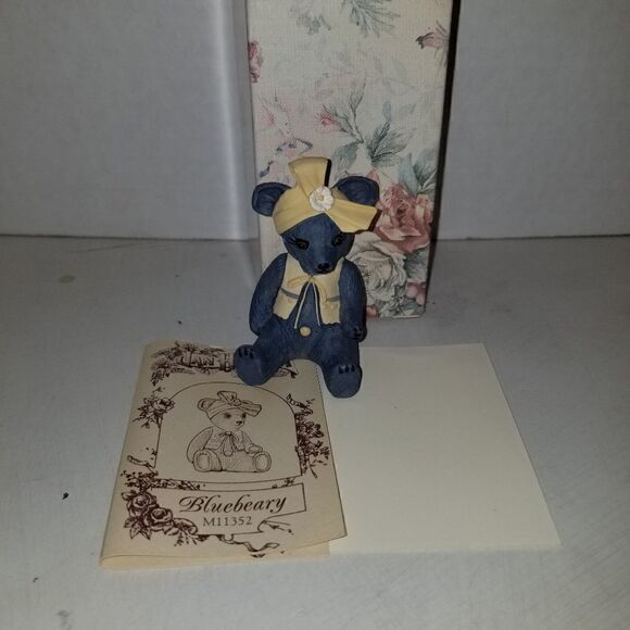 Bluebeary by Jan Hagara 1990 IN collectable CONDITION - Picture 1 of 12